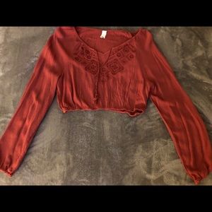 Long sleeve crop top!